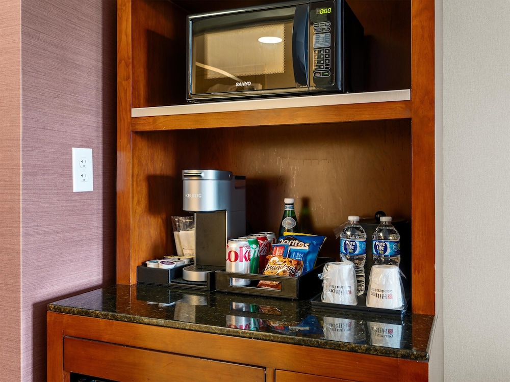 Hilton Garden Inn Winchester - photo 23