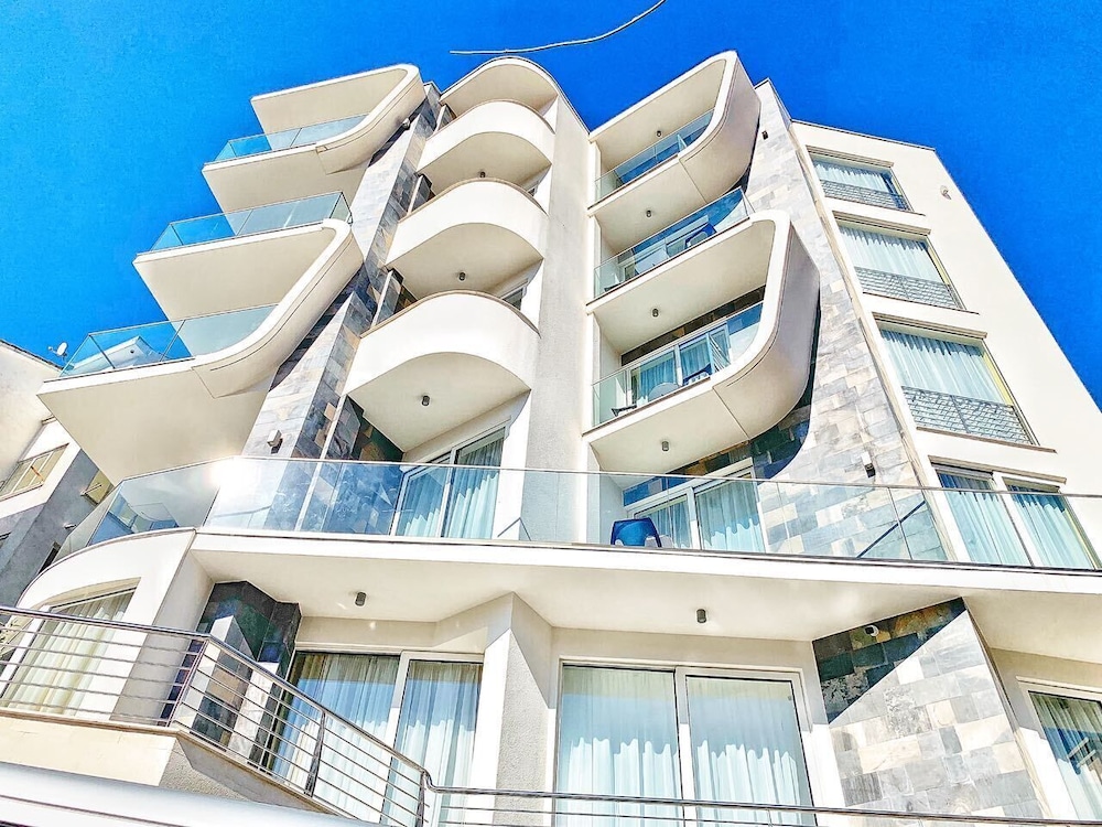 Hotel Pierina — Budva
