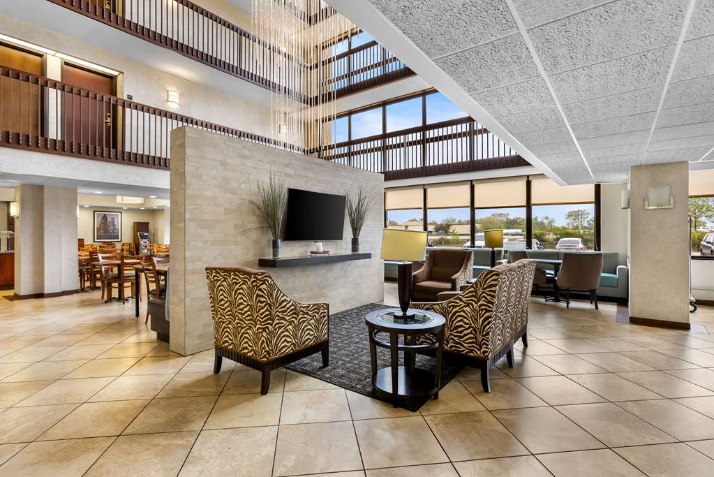 Sonesta Essential Houston Hobby Airport - photo 5