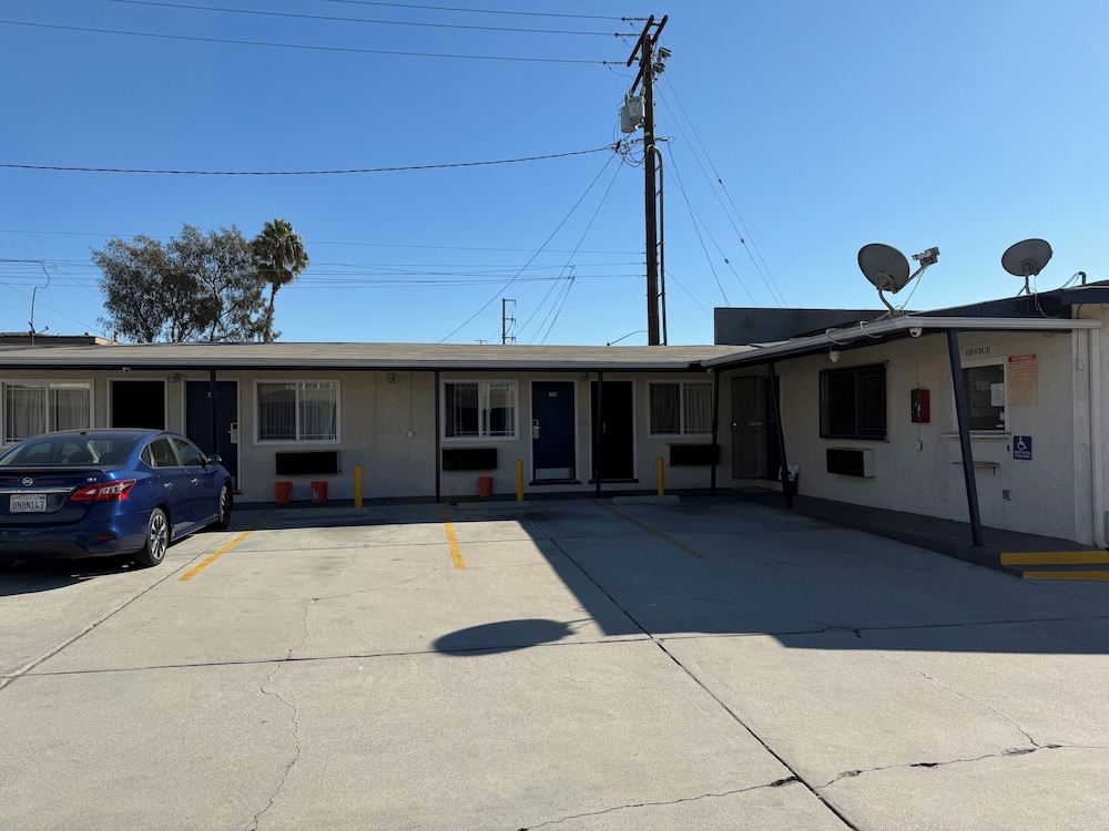 Hiland Motel - photo 25