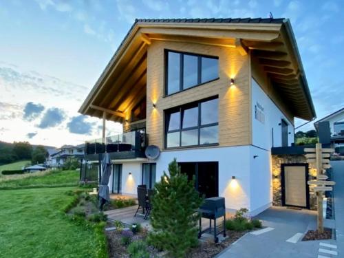 NaturApart RAUSZEIT Deluxe Apartment des NaturBoutiqueHotel RAUSZEIT — 4-Star Luxury Hotel in Willingen, Germany
