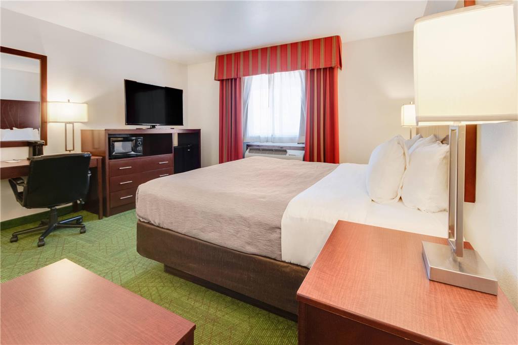 Quality Inn Belgrade Bozeman Yellowstone Airport - photo 25