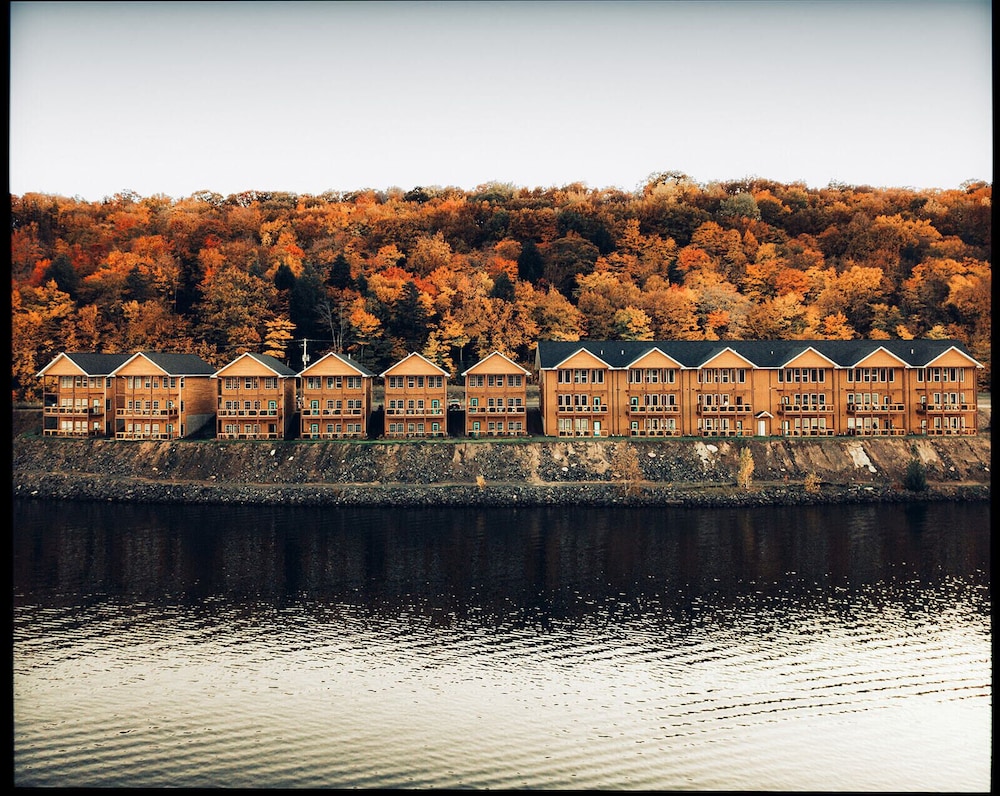 Keweenaw Waters Resort - photo 197