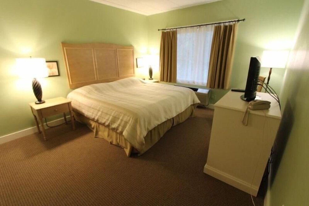 Holly Tree Resort - photo 11