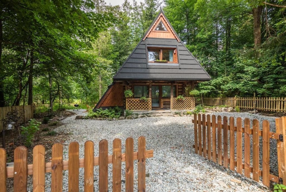 Mountain Shelter CH41 — 4-Star Luxury Hotel in Zakopane, Poland