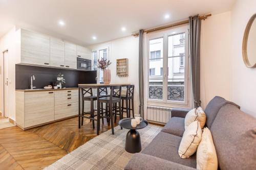 Sweet Inn Apartment Troyon — 4-Star Luxury Hotel in Paris, France