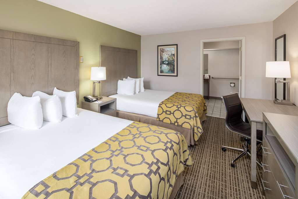 Baymont by Wyndham Cleveland - photo 6