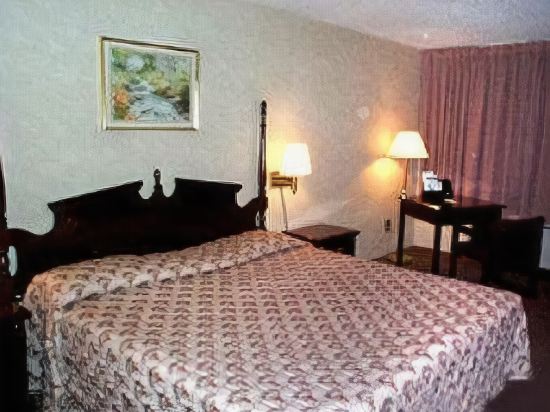 Super 8 La Grange - photo 9