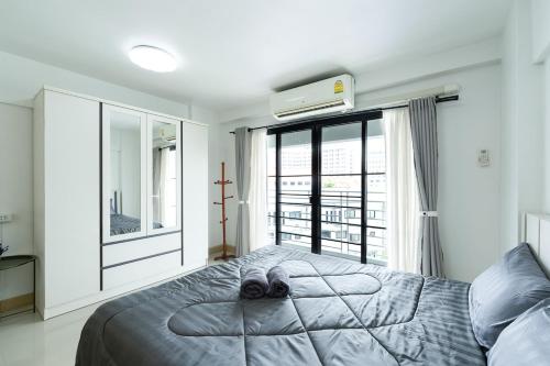 Mountain View with Swimming Pool Condo Near Nimman — 4-Star Luxury Hotel in Chiang Mai, Thailand