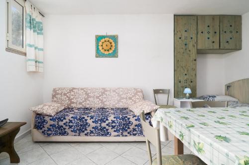 Monolocale San Giovanni Posada in San Giovanni, Italy