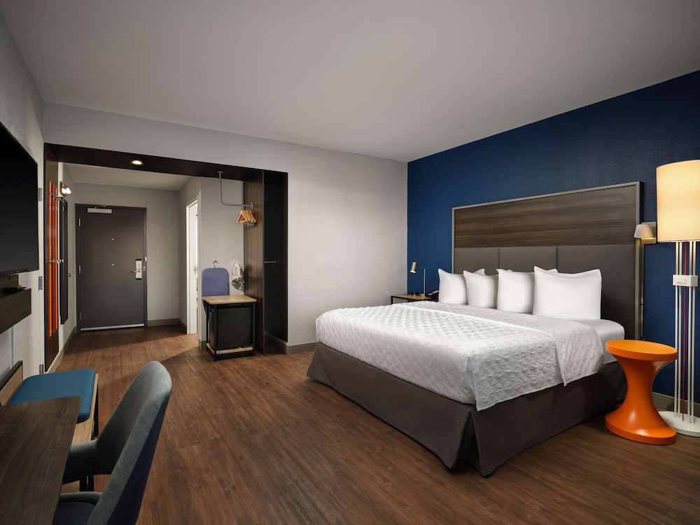 Tru By Hilton Tupelo - photo 7