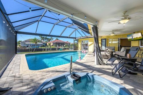 Gulf Breeze Haven Palaco Grande in Cape Coral FL in Cape Coral, United States