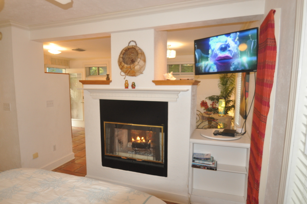 Treasure Island Beach Retreat Sleeps Up To 13 in Treasure Island, United States