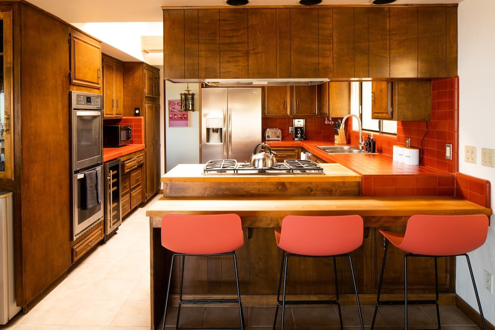 Cliffridge by Avantstay Lush Malibu Hills Estate w Breathtaking Ocean Views - photo 16