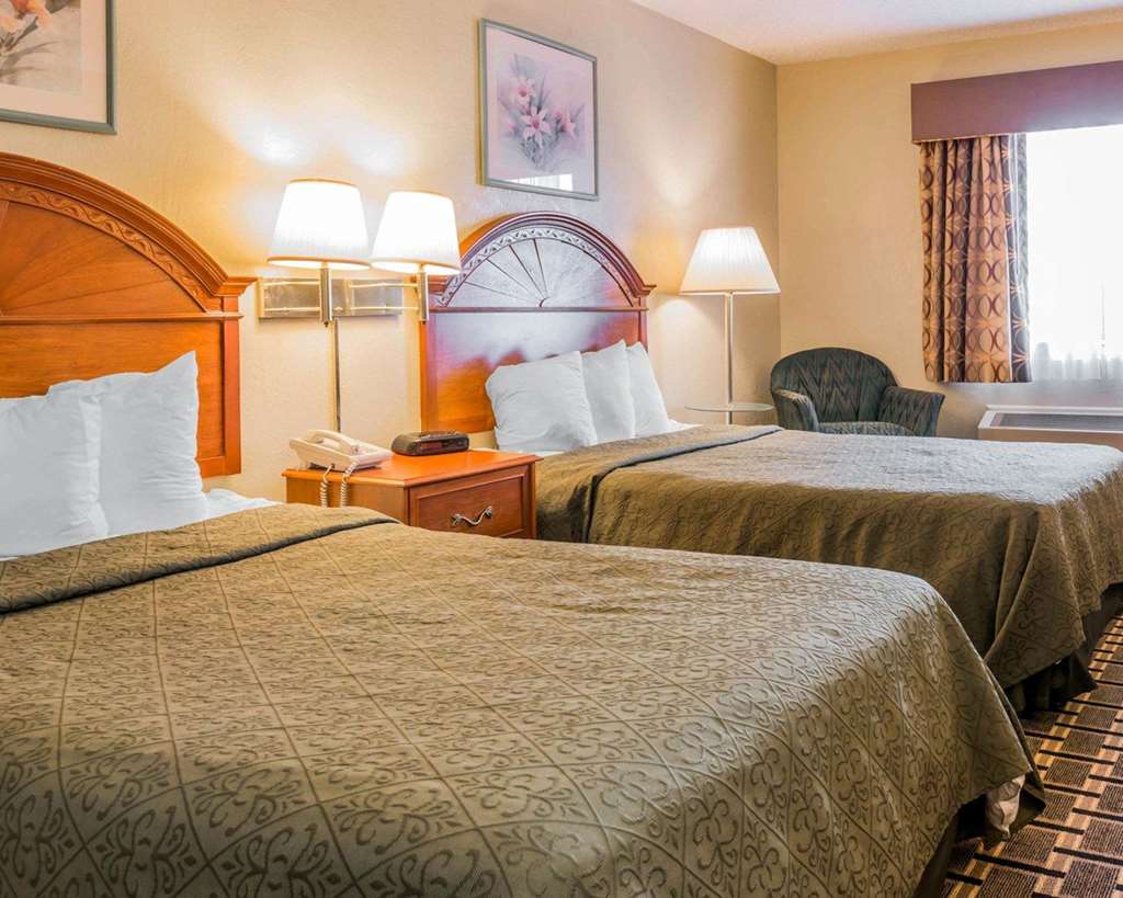 Quality Inn Grand Rapids North - photo 18