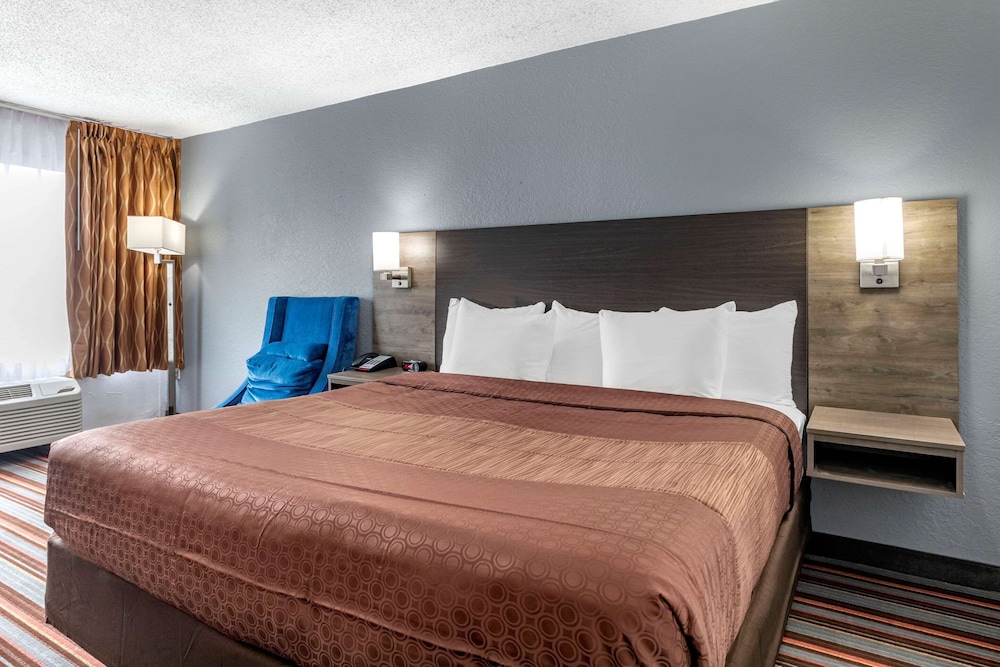 Quality Inn & Suites Sulphur Springs - photo 47