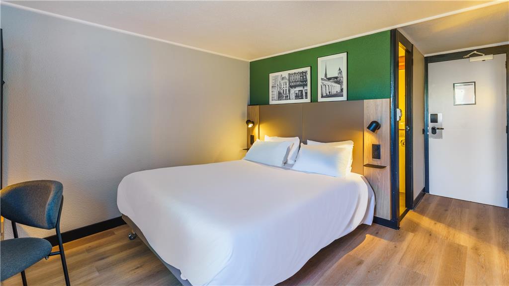 Campanile NATURE Dijon Est Saint Apollinaire pet-friendly hotel Saint-Apollinaire