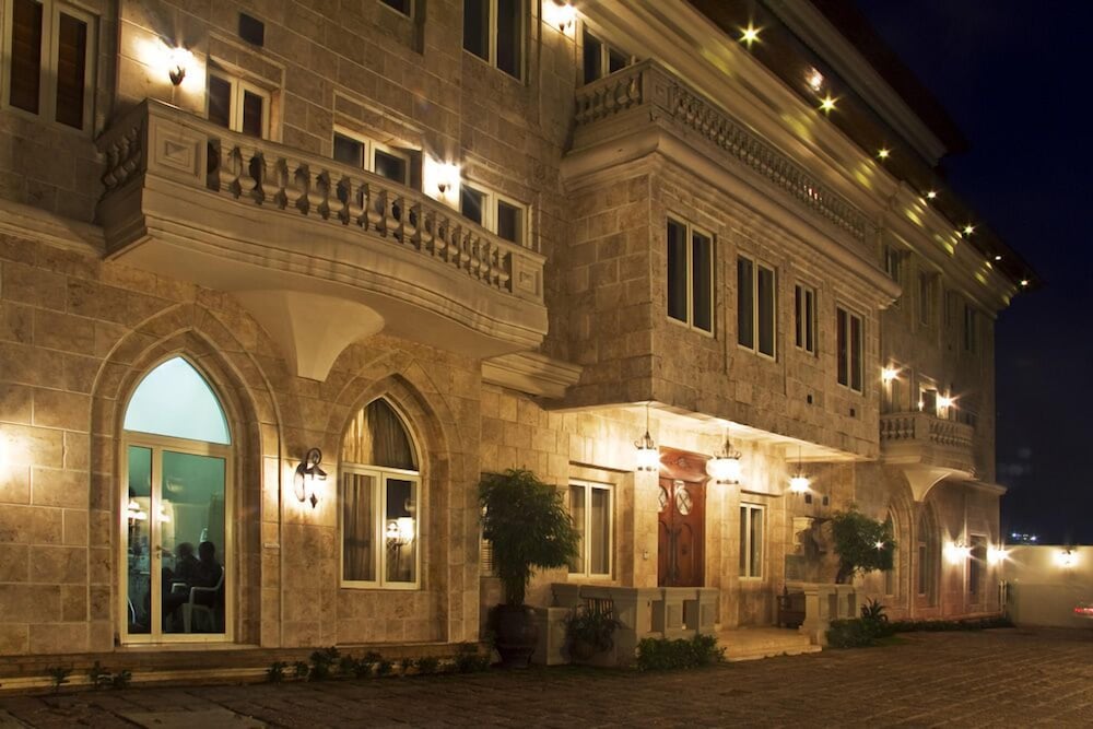 Westfoster Harbour Boutique Residences