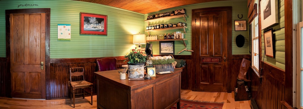 Lake Placid Stagecoach Inn - photo 4