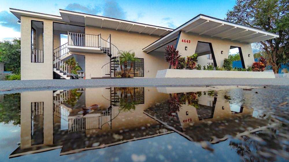 Sunshine Inn - photo 31