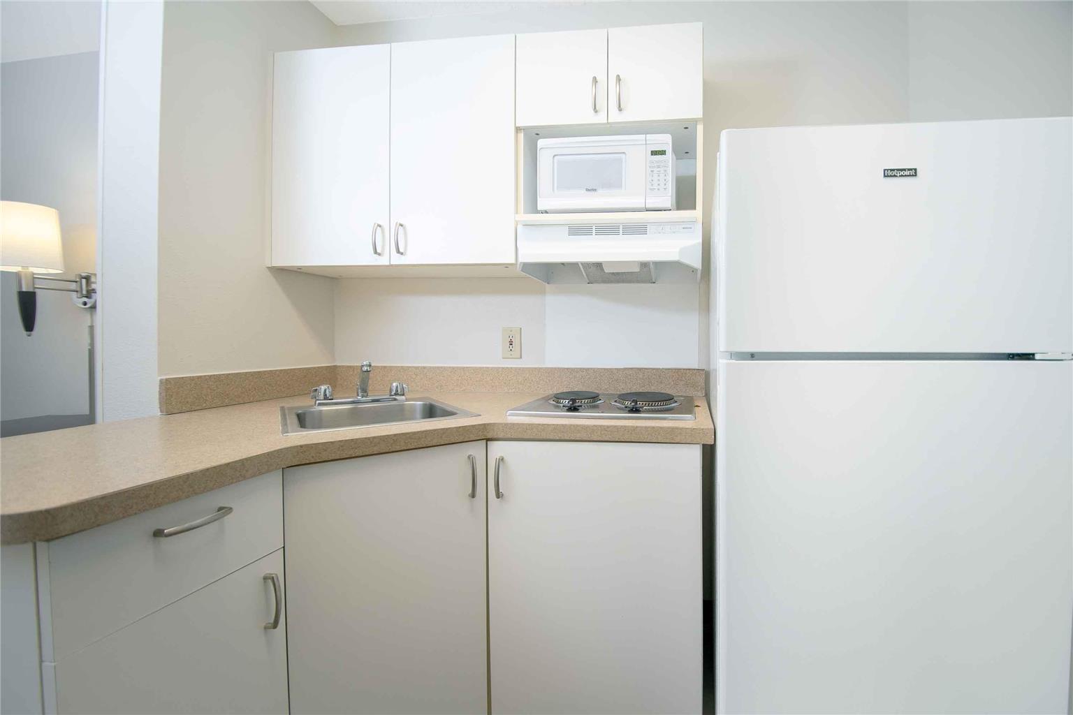 Extended Stay America Suites St Petersburg Clearwater ExecDr - photo 8