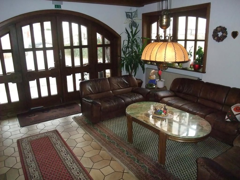 Gasthof Pension Alte Post — Obertrubach — photo 3