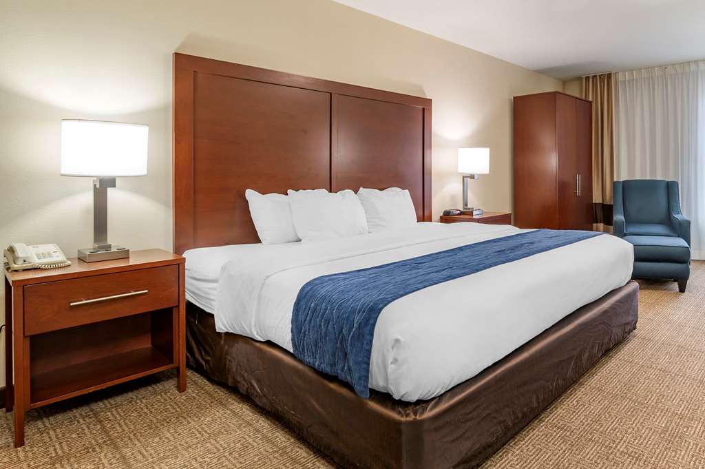 Comfort Inn & Suites Northern Kentucky - photo 14