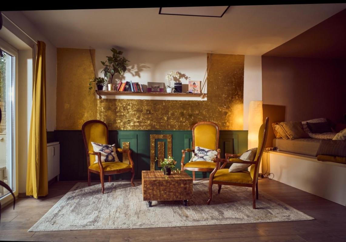 Schöne Gartenwohnung — 4-Star Luxury Hotel in Salzburg, Austria