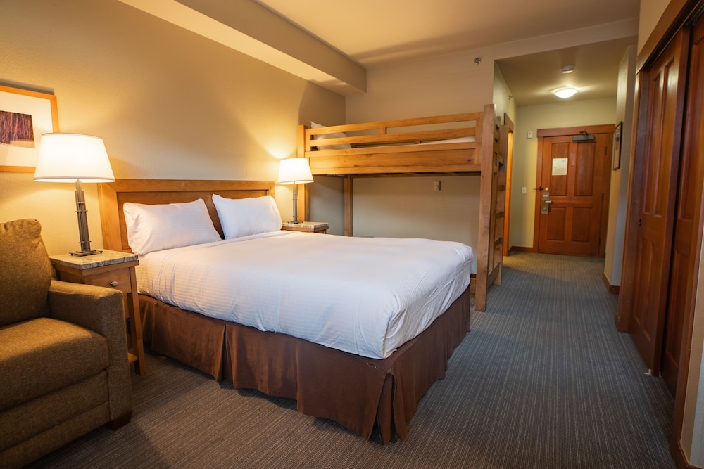 The Village at Palisades Tahoe - photo 41