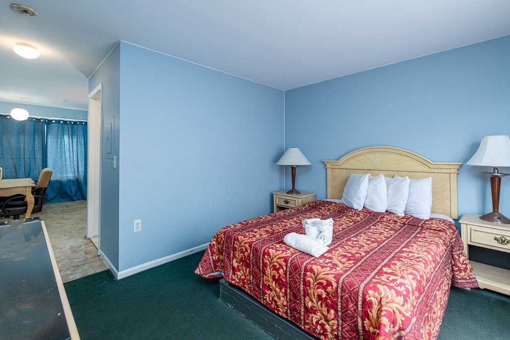 Hotel Charlee Villas by the Beach - photo 21