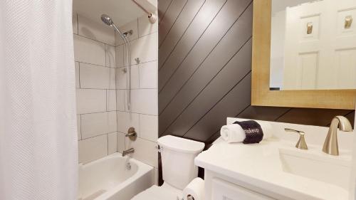 Beach Manor 0802 - photo 18