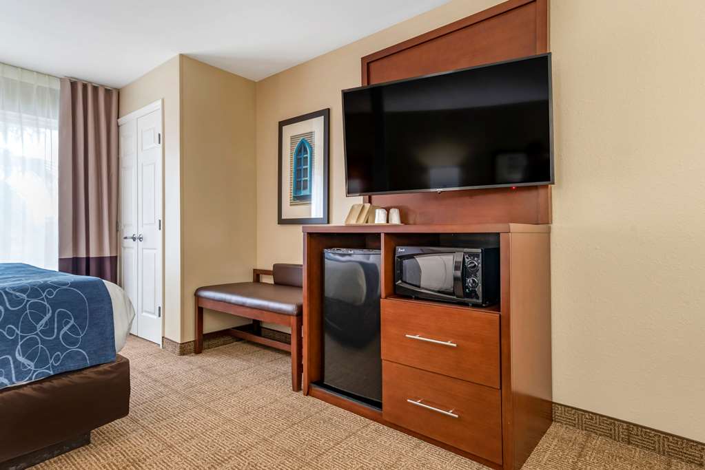 Comfort Suites Niceville Near Elgin Air Force Base - photo 28
