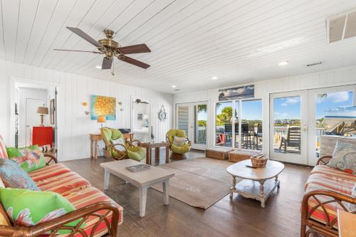 Happy Ours in Myrtle Beach, United States