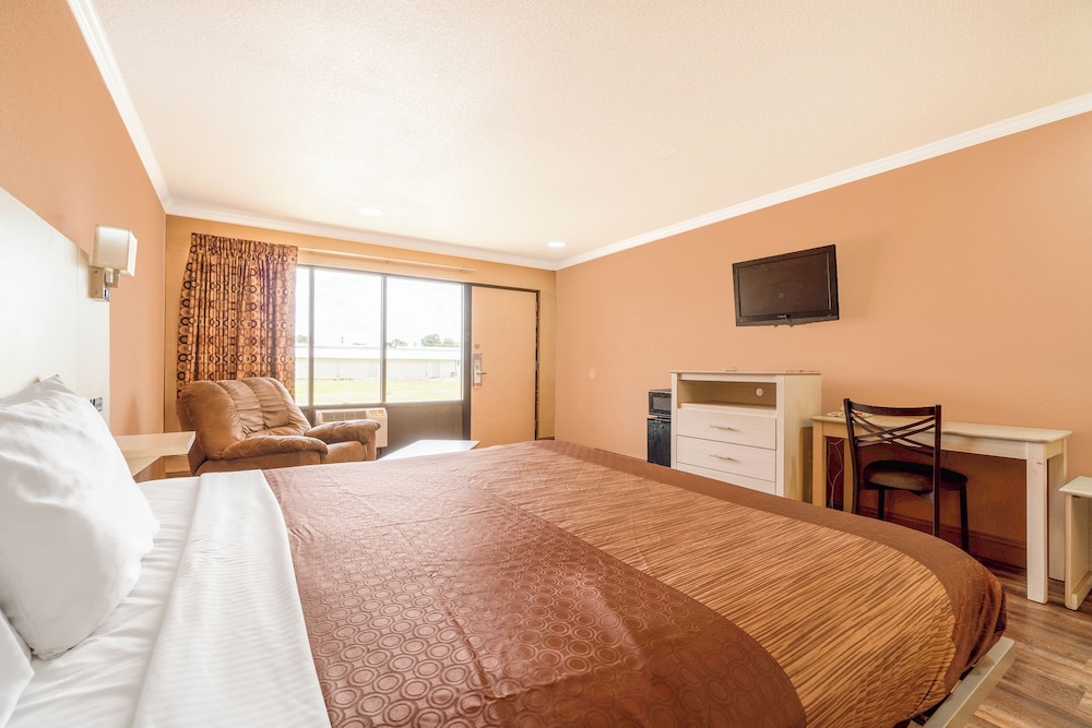 River Valley Motor Inn La Grange Texas - photo 18
