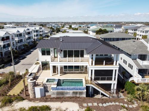 Pearl in the Sand by Bryant Real Estate in Wrightsville Beach, United States