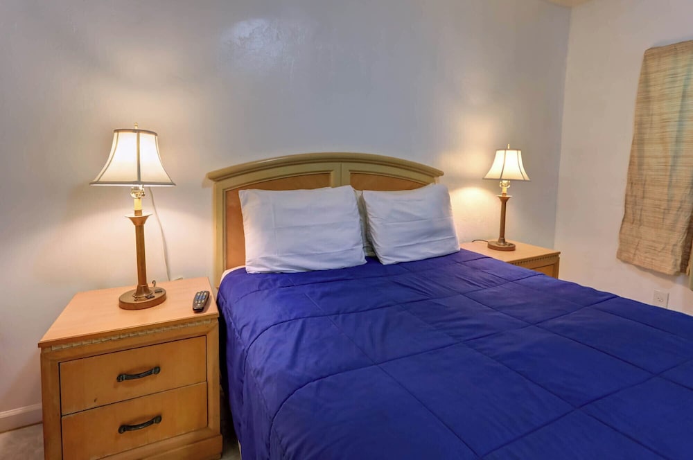 Richard's Motel Extended Stay - photo 25