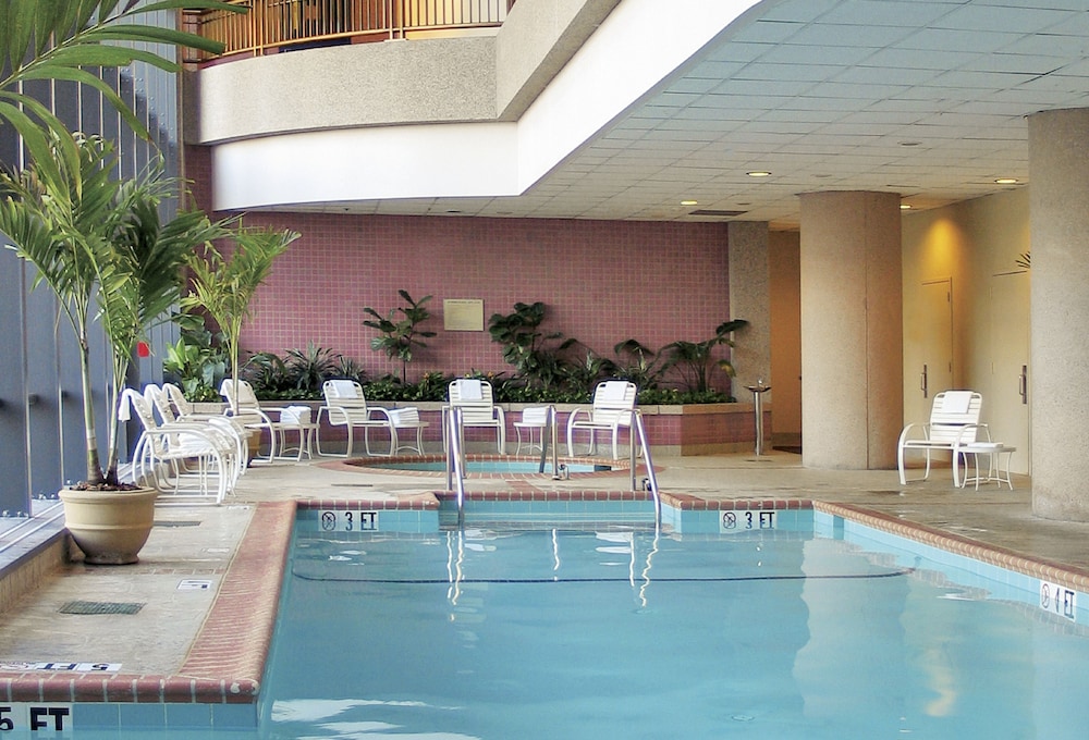 Embassy Suites by Hilton Bethesda Washington DC - photo 19