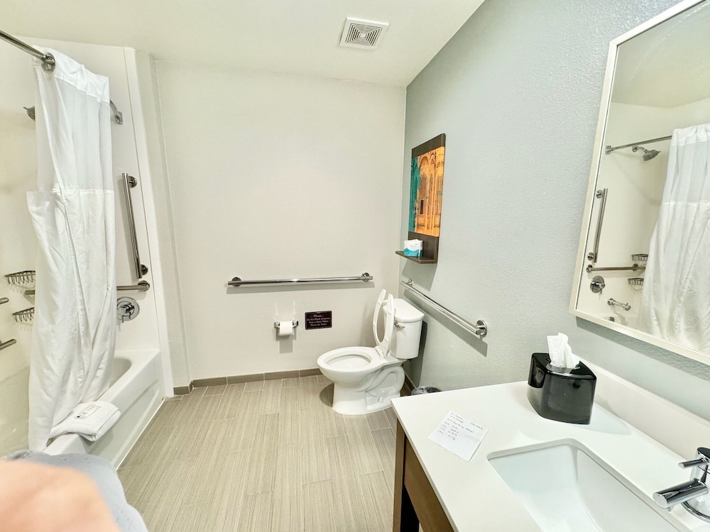 Spark by Hilton Fort Stockton - photo 44