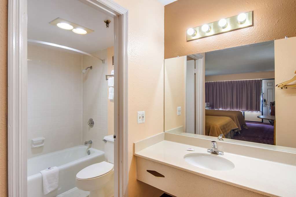 Motel6 Macon GA - photo 20