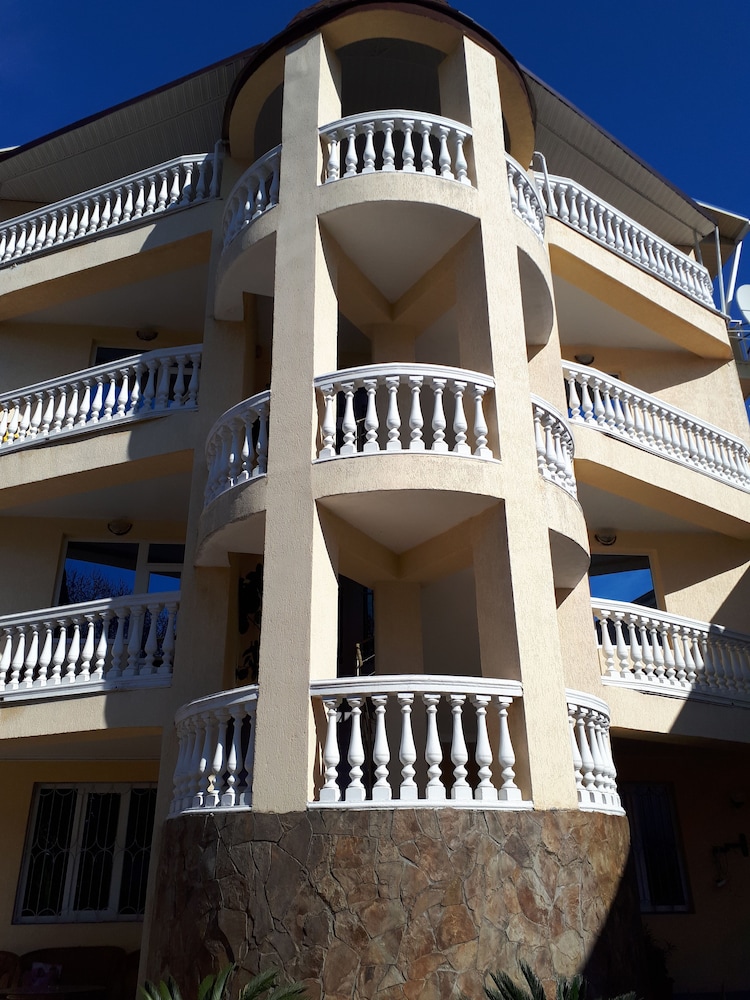 Hotel Mari - carbon neutral hotel in Sochi