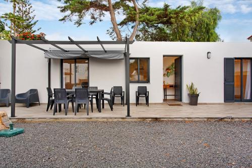 Casa Fonte São João — 4-Star Luxury Hotel in Vila Baleira, Portugal