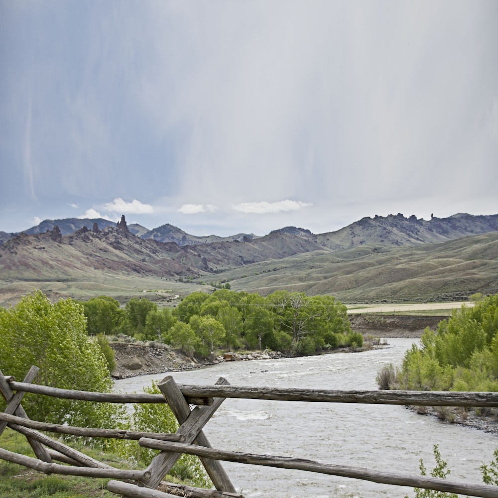 Yellowstone Valley Inn - photo 65