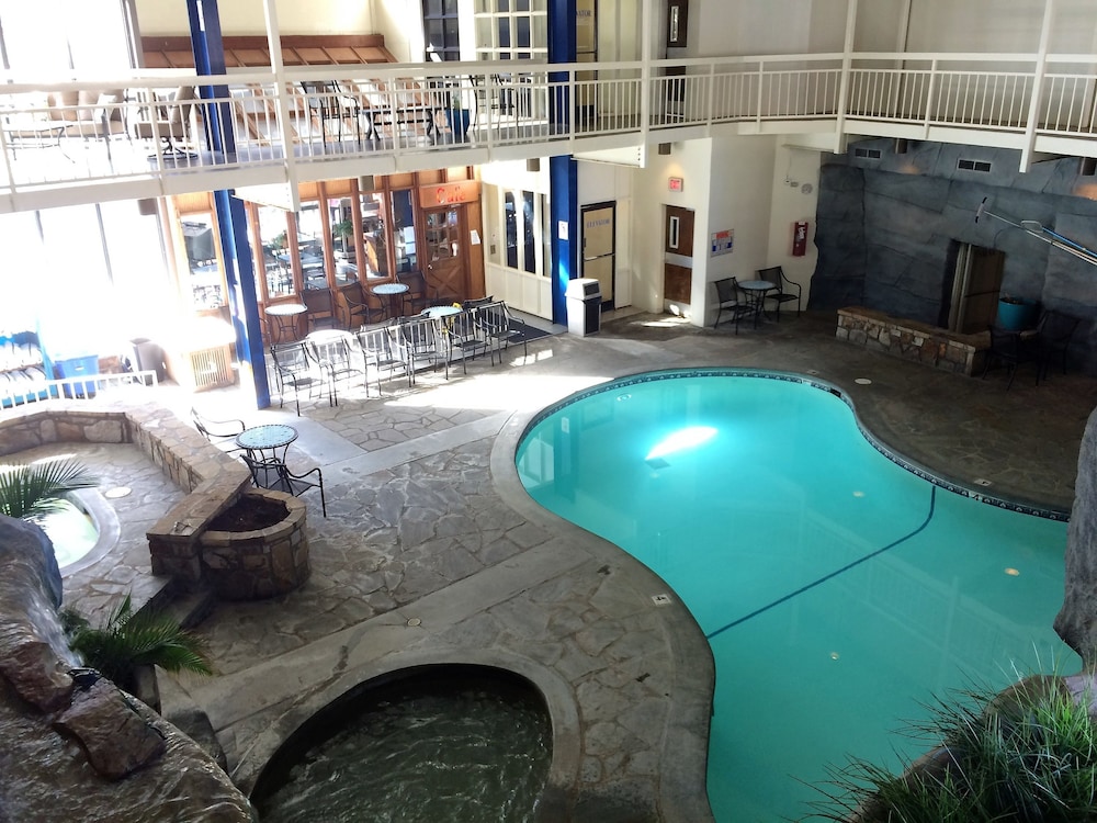 Sidney James Mountain Lodge - photo 57