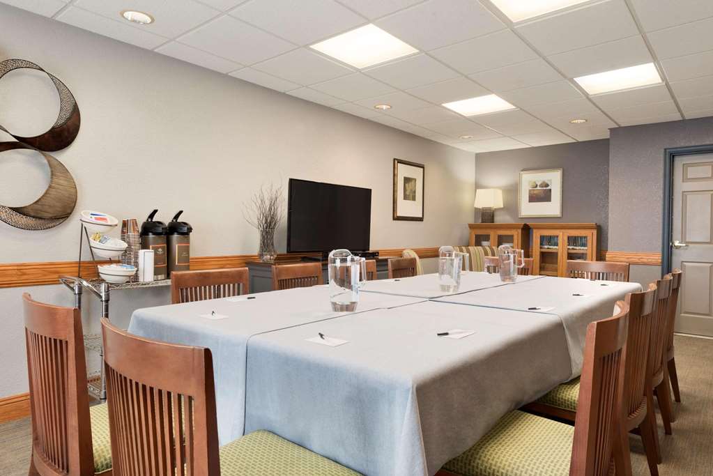 Country Inn&Suites Radisson Minneapolis Shakopee - photo 13