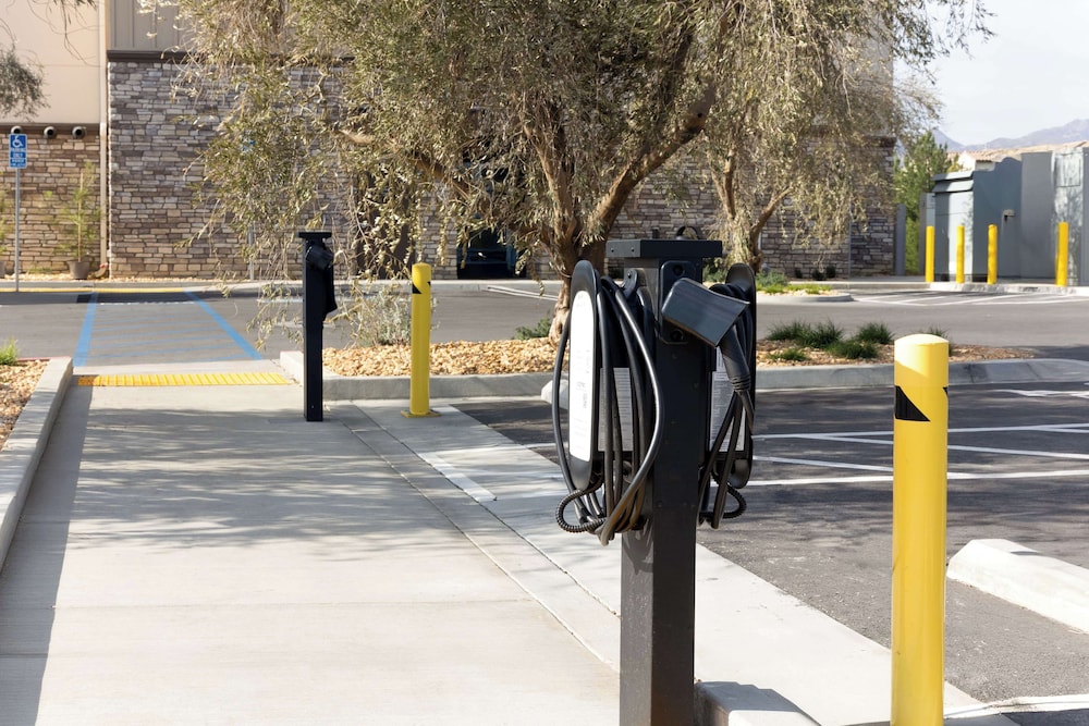 Hampton Inn & Suites Porter Ranch Los Angeles - photo 37