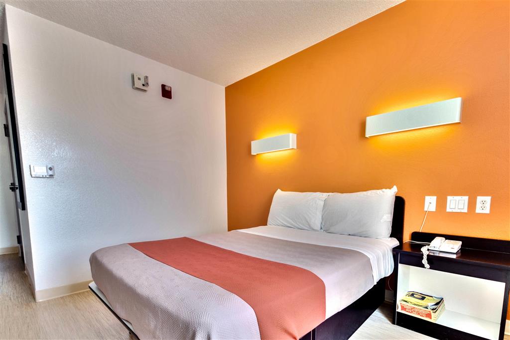 Motel 6 Lewisville TX Dallas - photo 10