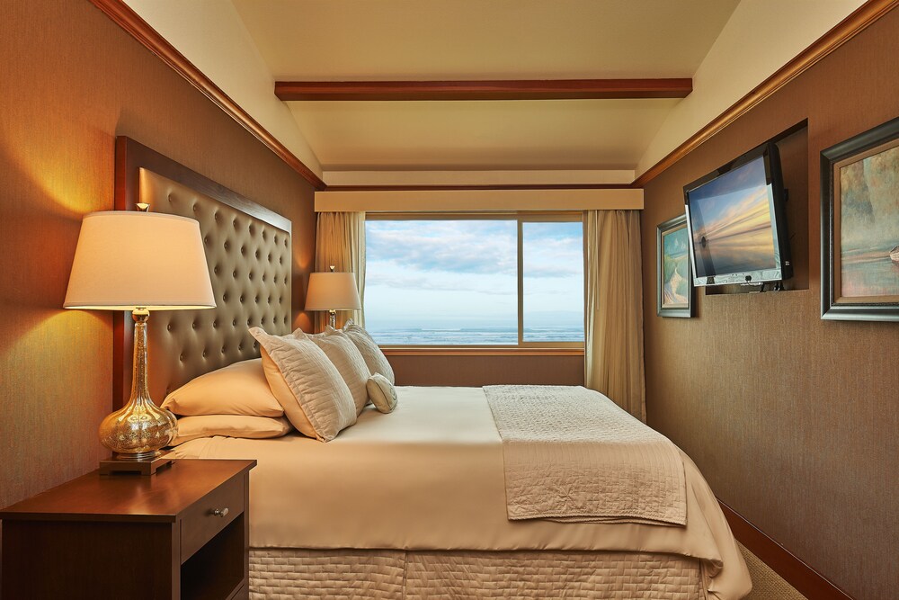 Stephanie Inn - photo 4