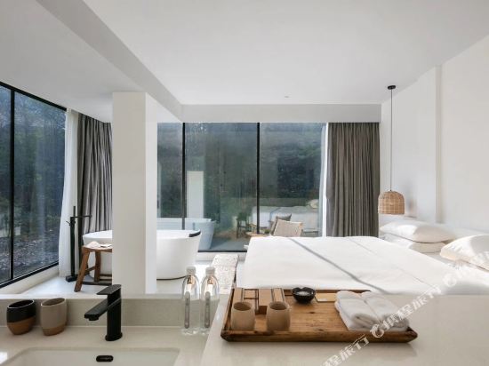 Sunshine in Qingyuan, People's Republic of China