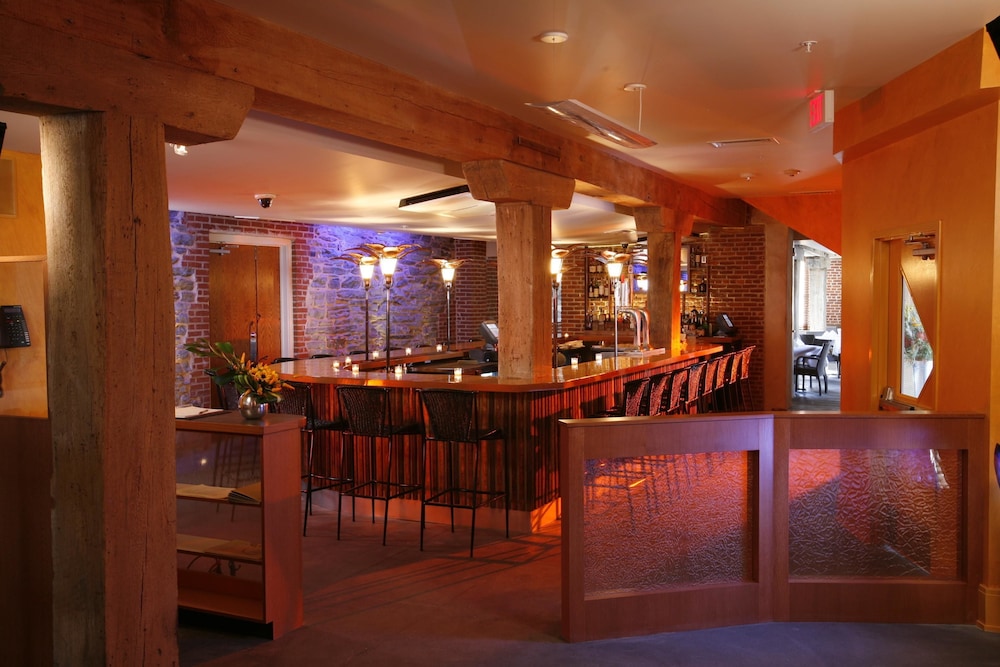 Lancaster Arts Hotel - photo 42