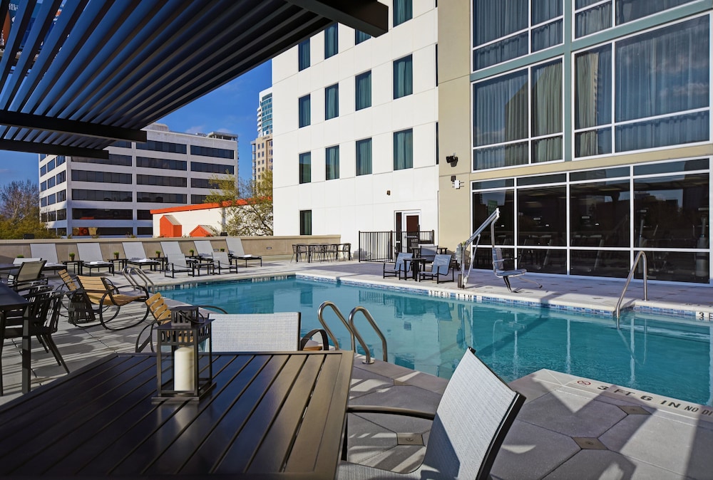 Staybridge Suites Houston Galleria Area by IHG - photo 30